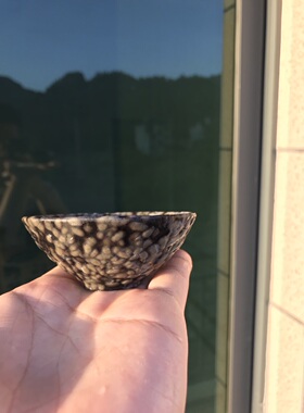 三清山米粒石茶杯，斗笠杯。不烫手。原石打磨