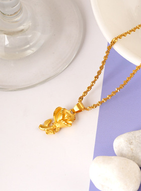 铜镀沙金小巧玲珑玫瑰花颈饰气质花语吊坠锁骨项链女配饰怡颖饰品