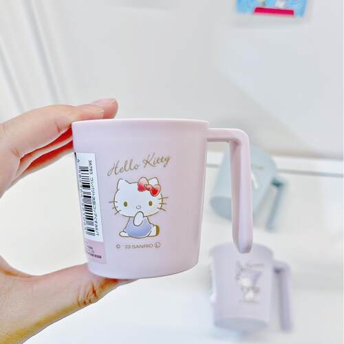 日本制大创三丽鸥联名卡通凯蒂猫带柄喝水杯迷你牙杯漱口杯122ml - 图1