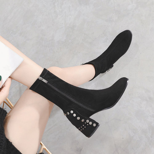 柳钉马丁靴女潮ins2023新款秋冬网红瘦瘦靴高跟短靴粗跟绒面靴子 - 图0