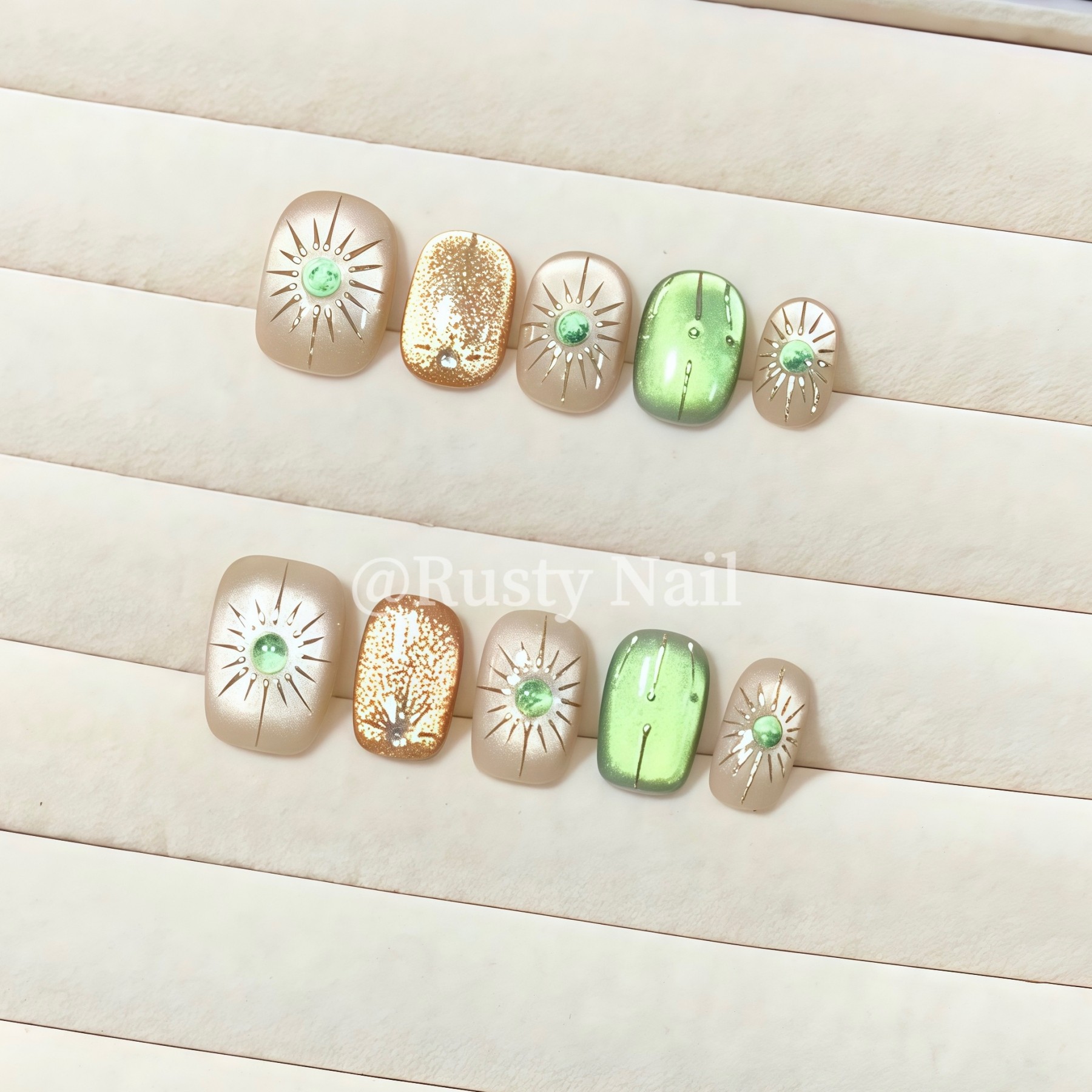 【阿波罗】贵气绿宝石猫眼手工穿戴甲手绘太阳纹理高级感美甲贴片,淘宝优惠券,粉丝福利购,淘宝优惠卷