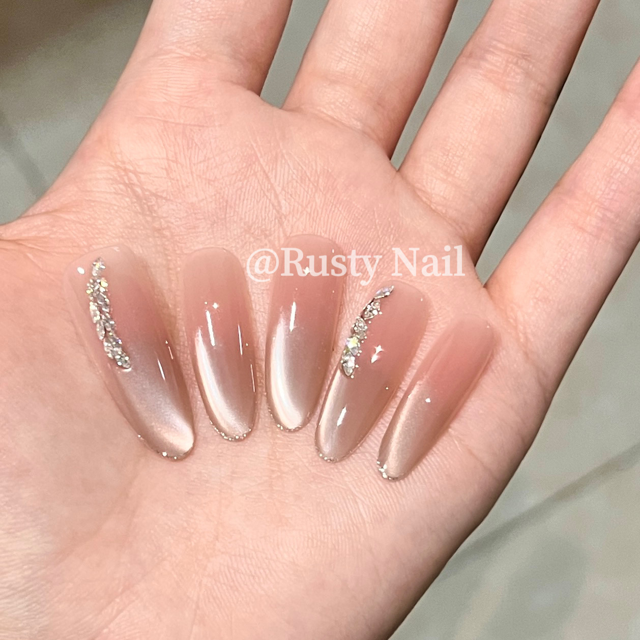 【现货】冰透裸色腮红猫眼嬛嬛甲手工穿戴甲带钻爆闪显白美甲贴片,淘宝优惠券,粉丝福利购,淘宝优惠卷