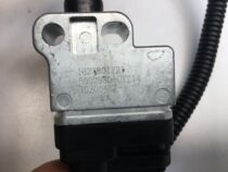 Isuzu Qingling bell giant VC46 VC61 cab lift pump sensor cab lifter sensor