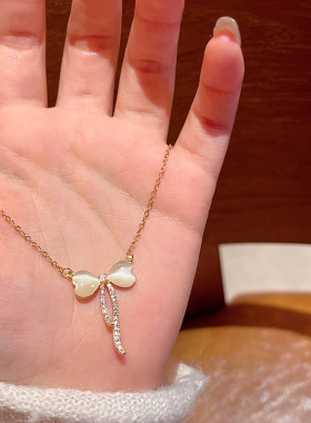 蝴蝶999足金锁骨链女友礼物