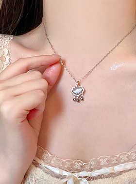 日韩风蝴蝶结合金镀银锁骨链女