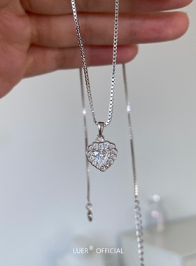 纯银闪钻蕾丝爱心盒子链项链