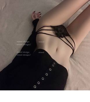 Sexy Venus ພາ​ສາ​ຍີ່​ປຸ່ນ low-waisted hollow sexy cross strap cotton crotch lace embroidered briefs ສໍາ​ລັບ​ເດັກ​ຍິງ