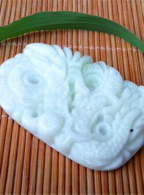 天然蓝田玉挂坠生肖龙