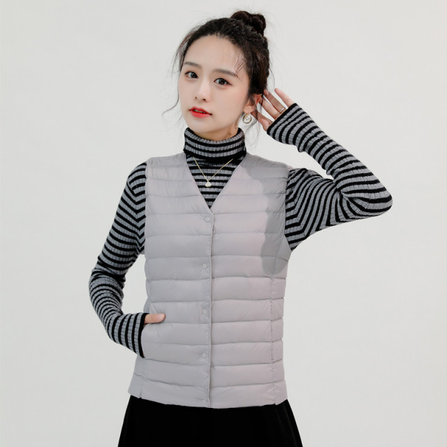 2023 autumn and winter new modelless collar light thin round collar down vest women wearing thin inner orchid down jacket vests shoulders