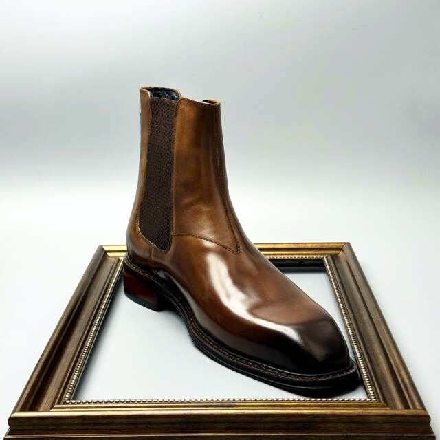 Swisscardin Chelsea boots toe layer pigskin British