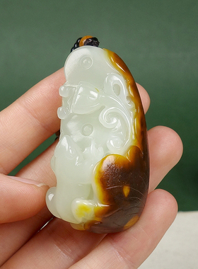 呱呱来财和田玉青蛙莲蓬吊坠