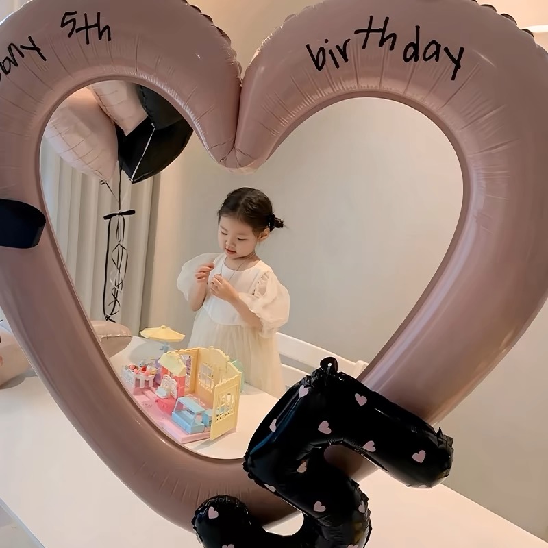 儿童生日装饰镂空大爱心相框铝膜气球拍照道具男女孩派对场景布置 - 图1