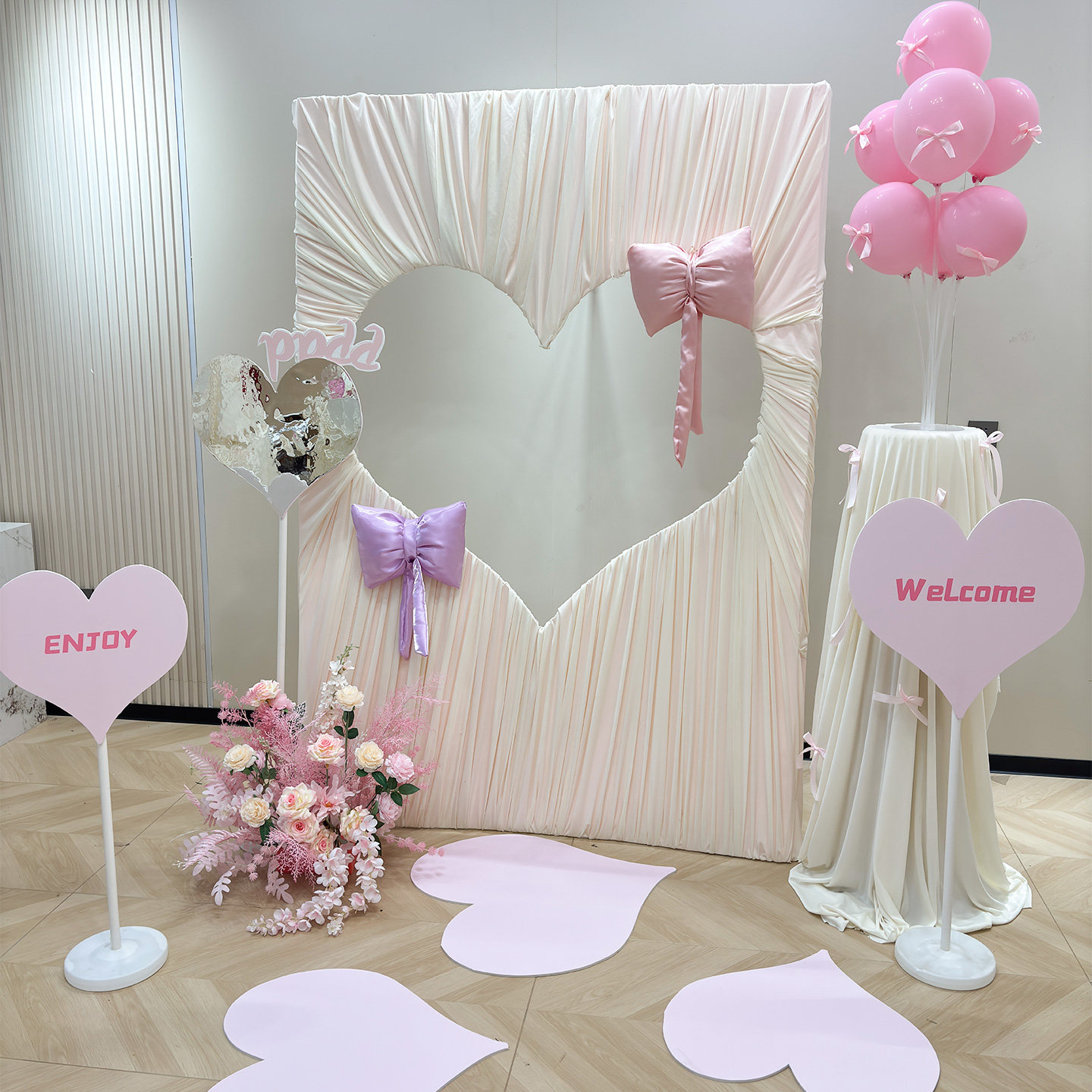 奶白镂空爱心kt板网红打卡背景墙布置婚礼迎宾区生日拍照装饰道具,淘宝优惠券,粉丝福利购,淘宝优惠卷