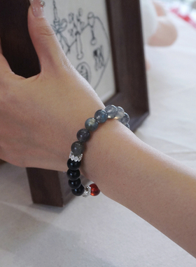 鹿与花园灰月光石榴石水晶手串女