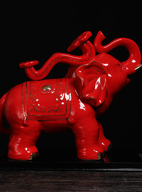 红色陶瓷招财吸水象一对桌面装饰