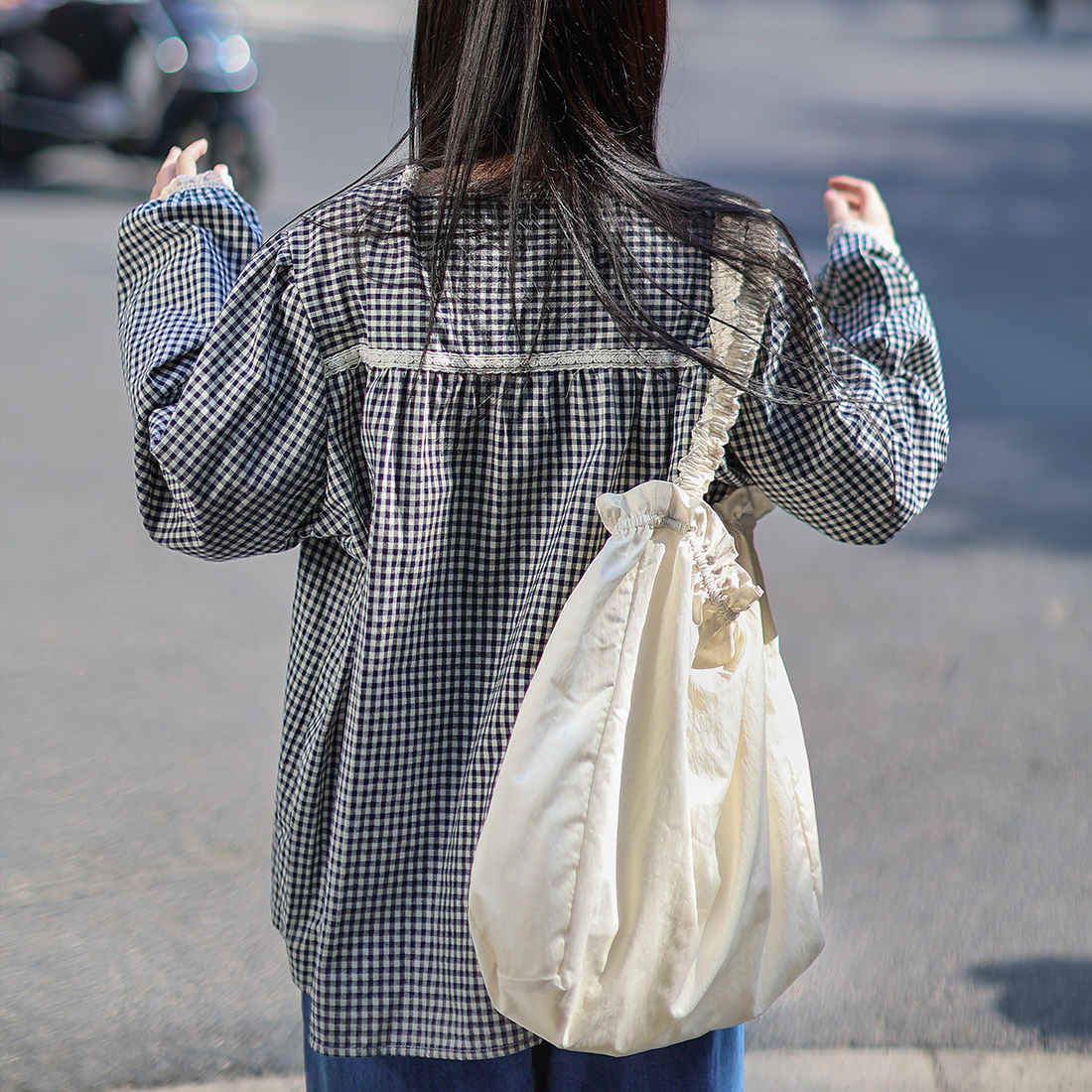 艺野系蕾丝花边立领小格子衬衫女春秋法式甜美小清新文艺复古上衣