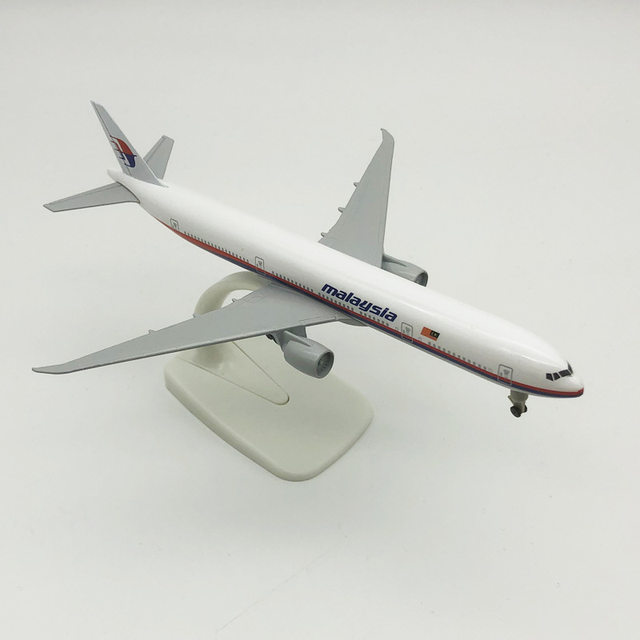 Malaysia Airlines Boeing B777 alloy simulation aircraft model metal model aircraft