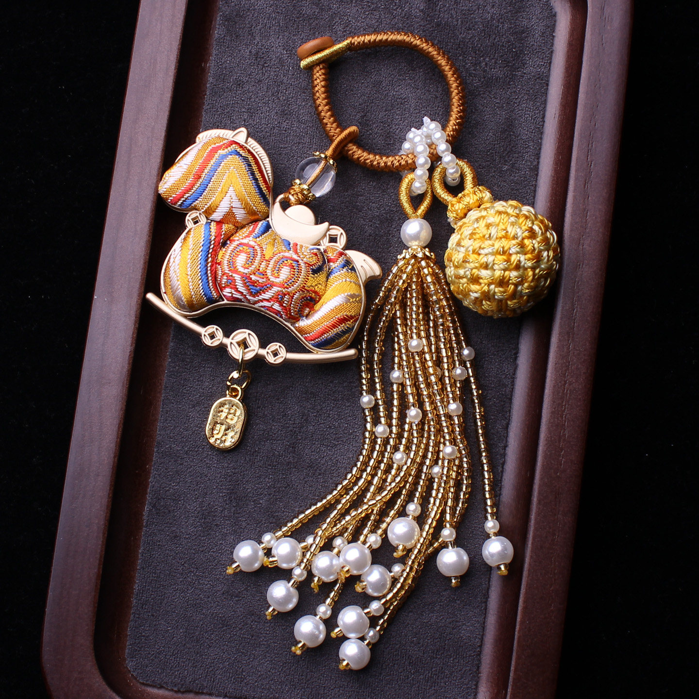 非遗宋锦双面小马包包压襟挂件流苏编有球必应汉服挂饰车挂钥匙坠,淘宝优惠券,粉丝福利购,淘宝优惠卷