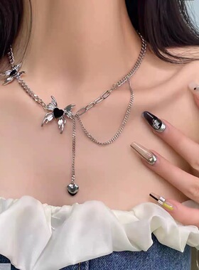 冷淡风蝴蝶珍珠项链女钛钢不掉色小众流行夜市货源百搭时尚锁骨链