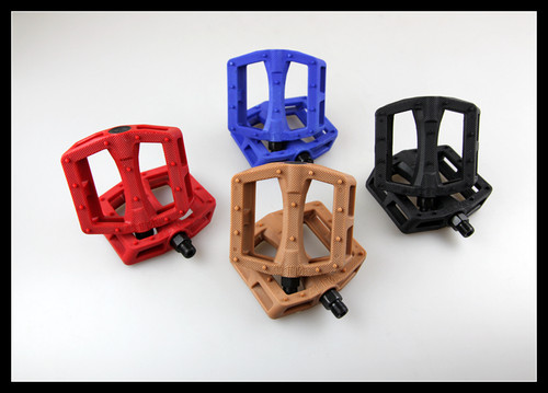 CULT BMX塑料尼龙脚踏 DAK Pedals 街车动作死飞 DH 台湾产 430克 - 图3
