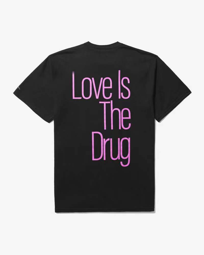 现货 21FW NOAH LOVE IS THE DRUG TEE联名乐队字体经典短袖T恤 - 图3