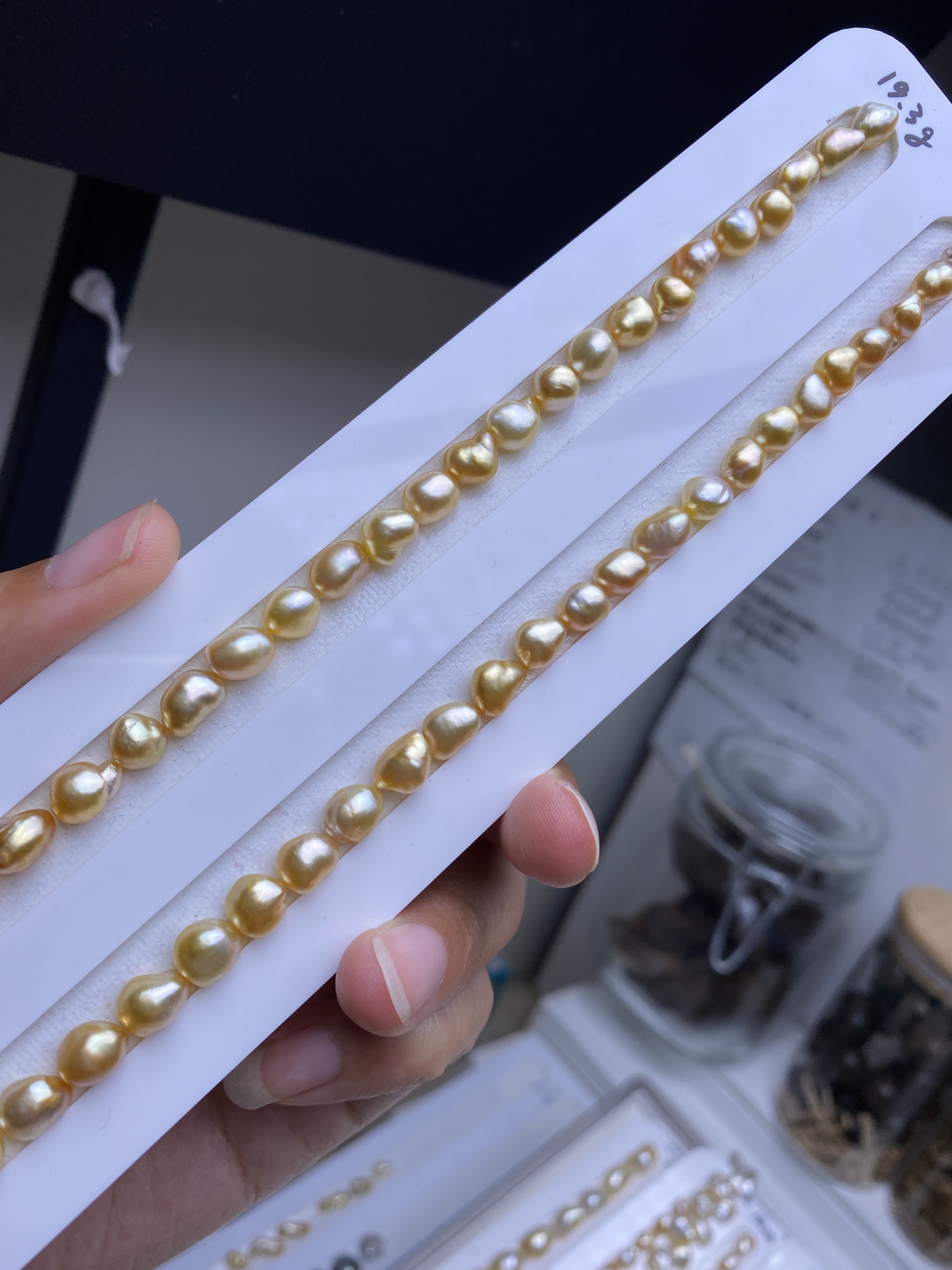 南洋金珠 菲律宾浓金 keshi型 金豆豆项链 - 图1