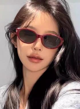 保罗雷朋官网高级感猫眼墨镜女2025夏季新款复古红色窄框时尚小脸
