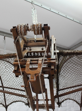 复古朋克铁艺大型室内翅膀蝙蝠飞翼3米吊饰装饰酒吧餐厅飞行器