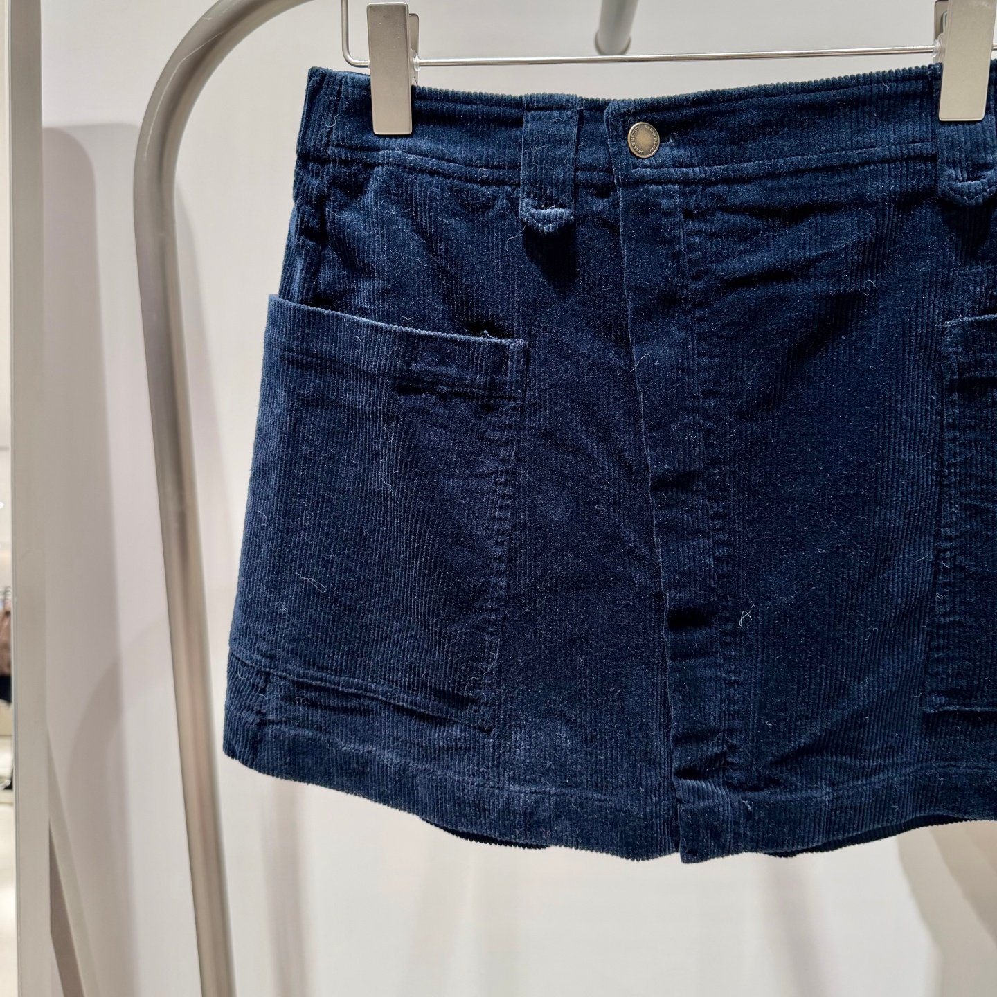 2026春季新款女装休闲灯芯绒工装口袋短款半裙UYL560016,淘宝优惠券,粉丝福利购,淘宝优惠卷