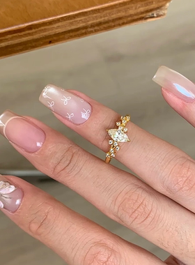 繁星异形马眼钻戒复古轻奢金色仿真钻石戒指女小众设计感婚戒道具