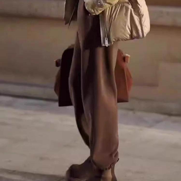 休闲裤女2024年冬季新款时尚加绒加厚松紧腰宽松高腰束脚遮肉长裤,淘宝优惠券,粉丝福利购,淘宝优惠卷