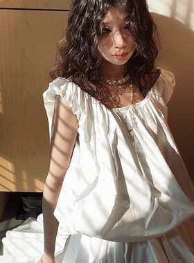 《月光石里的山茶花》月光石非遗钩编工艺浪漫唯美锁骨项链