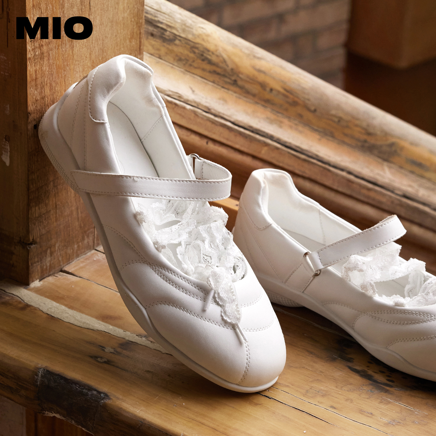 宋雨琦王玉雯同款MIO米奥运动芭蕾玛丽珍鞋2025厚底蕾丝单鞋女 - 图1