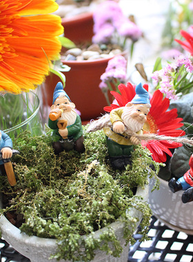 创意树脂攀爬精灵新品