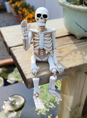 现货万圣节新品挥手骷髅摆件树脂工艺品摆件庭院花园家居装饰摆件