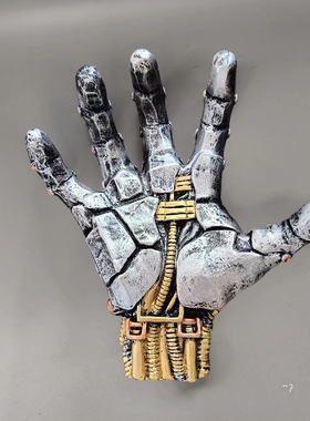 跨境新品挂墙式篮球收纳家用置物架 机械手树脂工艺品墙壁装饰