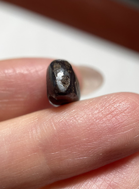 萨珊王朝精美小印章11.7mm 手工錾刻大磨损念珠卡子配饰配珠 408