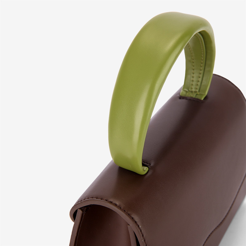 简佰格女高级感小众轻奢2021斜挎包 简佰格女士包袋