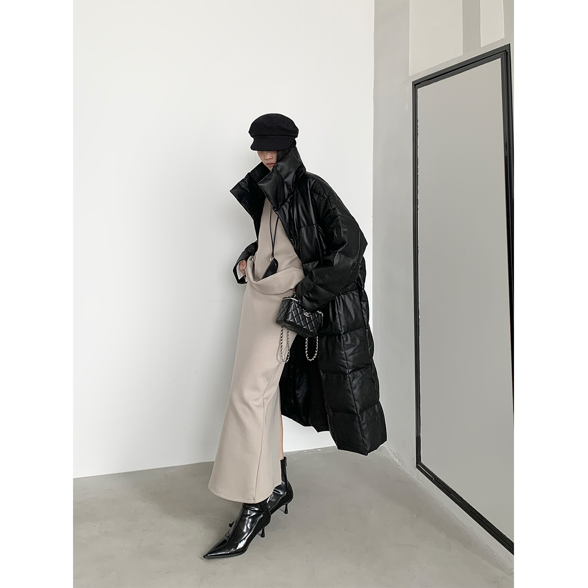 PAPERLLL蛋白皮鸭绒长款羽绒服女冬季2025新款今年流行爆款外套 - 图2