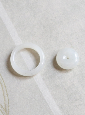 17号素圈指环新疆和田玉戒指