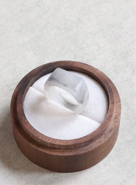 和田玉青花马鞍戒指12号带鉴定