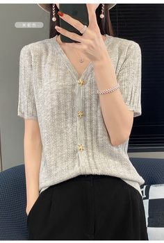 2023 Star Button Hollow Worsted Wool Knitted Cardigan Women's Short Sleeve Thin Loose V-Neck Summer Bottoming Half Sleeve