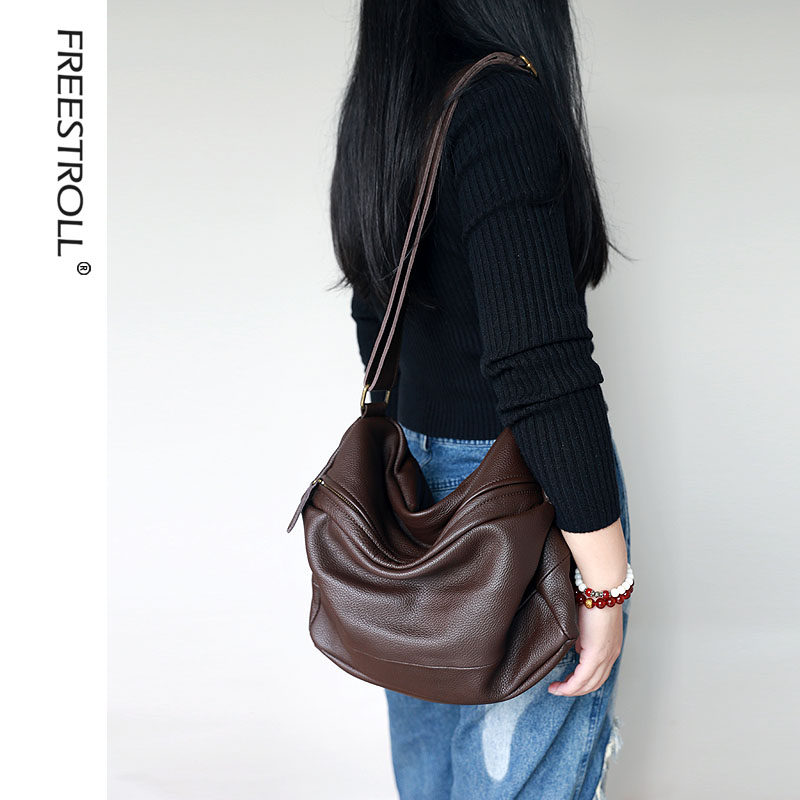  自由漫步女士包袋