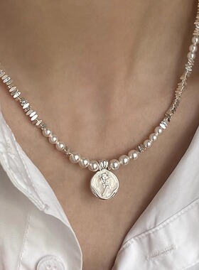 不规则碎银仿珍珠玫瑰滴釉锁骨链