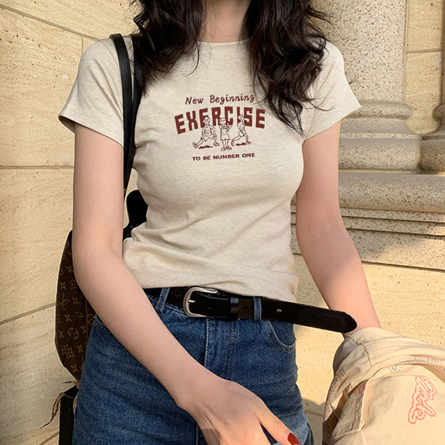 ເສື້ອທີເຊີດແຂນສັ້ນພິມແບບ Retro ແບບກະທັດຮັດຂອງລະດູຮ້ອນອາເມລິກາສໍາລັບແມ່ຍິງ
