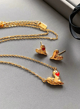 轻奢小众爱心项链真金电镀