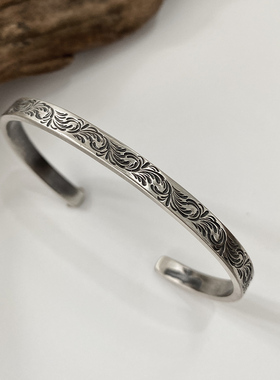 不同日潮唐草花纹细窄飞鹰手镯