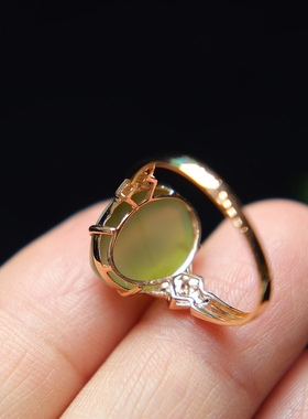 时尚潮流翡翠金镶玉送老婆礼物