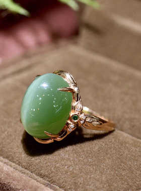 七夕礼品18K金镶嵌戒指蛋面翡翠