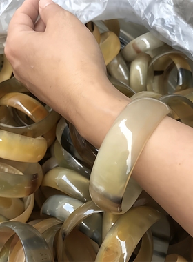 精品1.8-2厘米宽牛角手镯